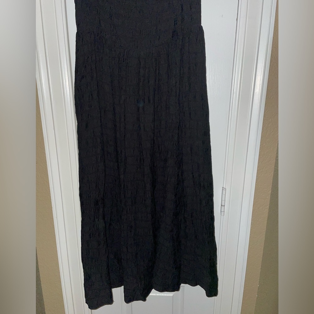 ANTHROPOLOGIE Black Smocked textured midi dress - Picture 4 of 16
